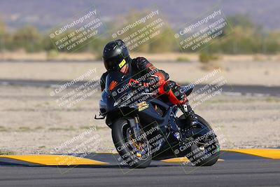 media/Nov-05-2022-SoCal Trackdays (Sat) [[f8d9b725ab]]/Turn 5 (940am)/